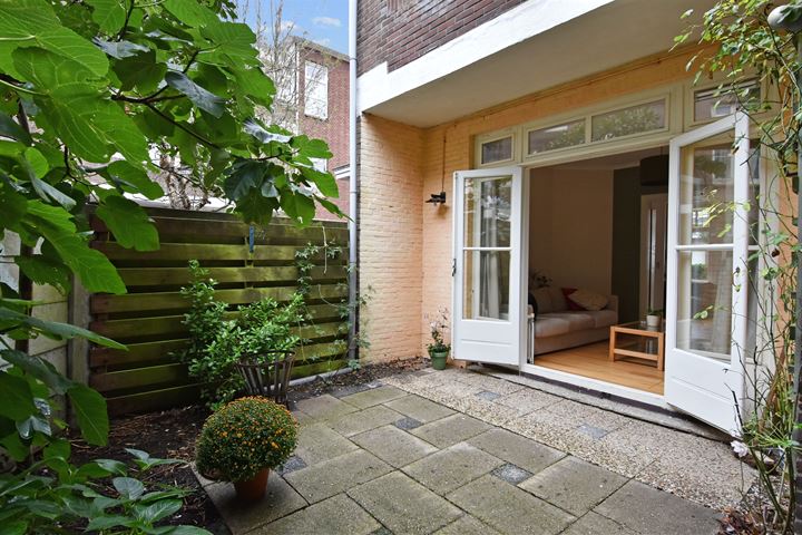 Bekijk foto 2 van Soesterbergstraat 81