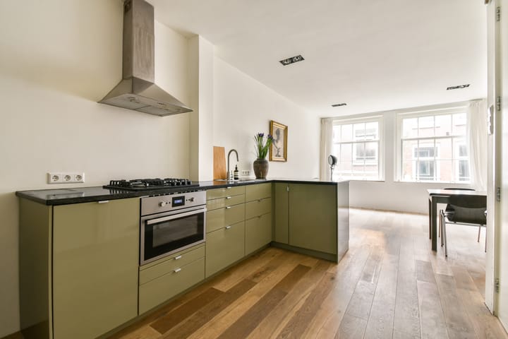 Photo 11 of Rapenburg 7-1