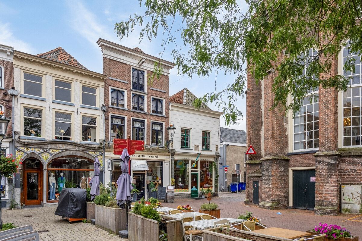 Bekijk foto 3 van Broederstraat 23