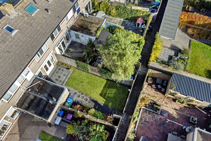 Foto 2 van Lautastins 4