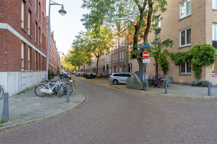 View photo 28 of Heer Vrankestraat 25-A