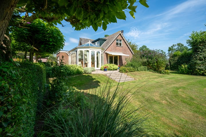 Foto 4 van Middenweg 11-A