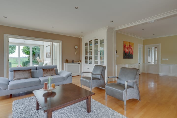 Foto 5 van Middenweg 11-A