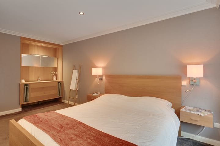 Foto 25 van Middenweg 11-A