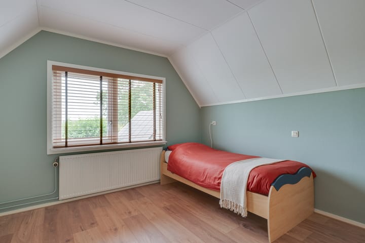 Foto 37 van Middenweg 11-A