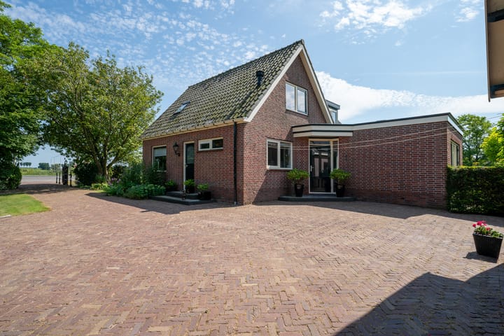 Foto 49 van Middenweg 11-A