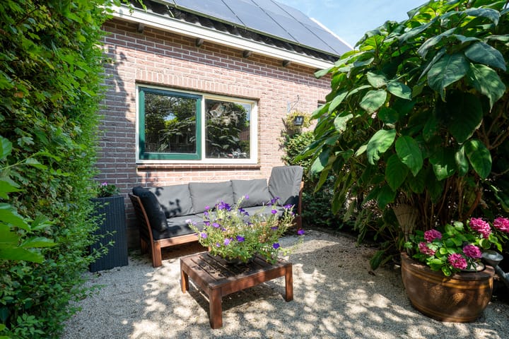 Foto 52 van Middenweg 11-A