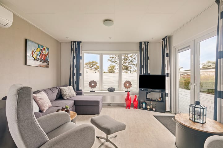 Photo 5 of Schoneveld 1-H206