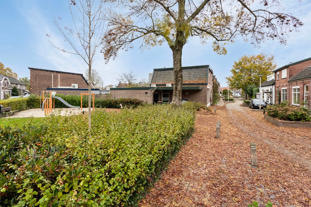 Foto 8 van Bataviastraat 14