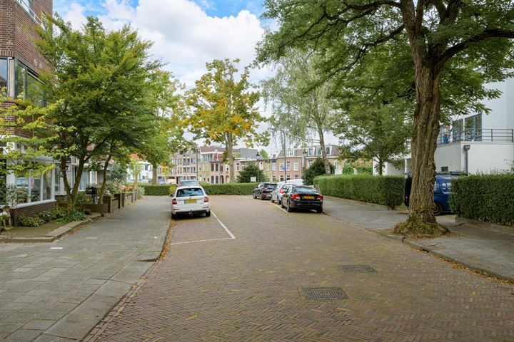 View photo 39 of Dr. van Campenstraat 3