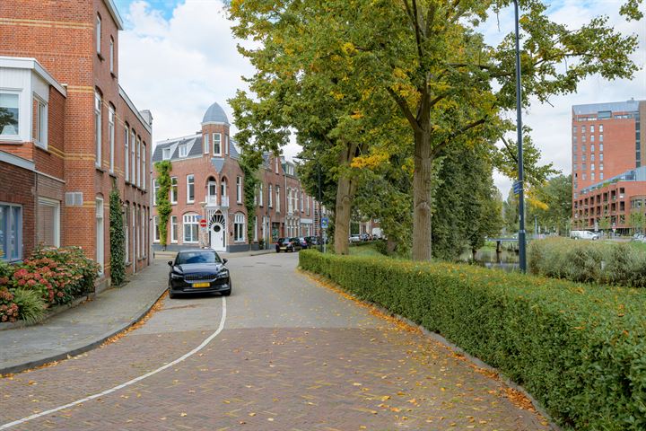 View photo 40 of Dr. van Campenstraat 3