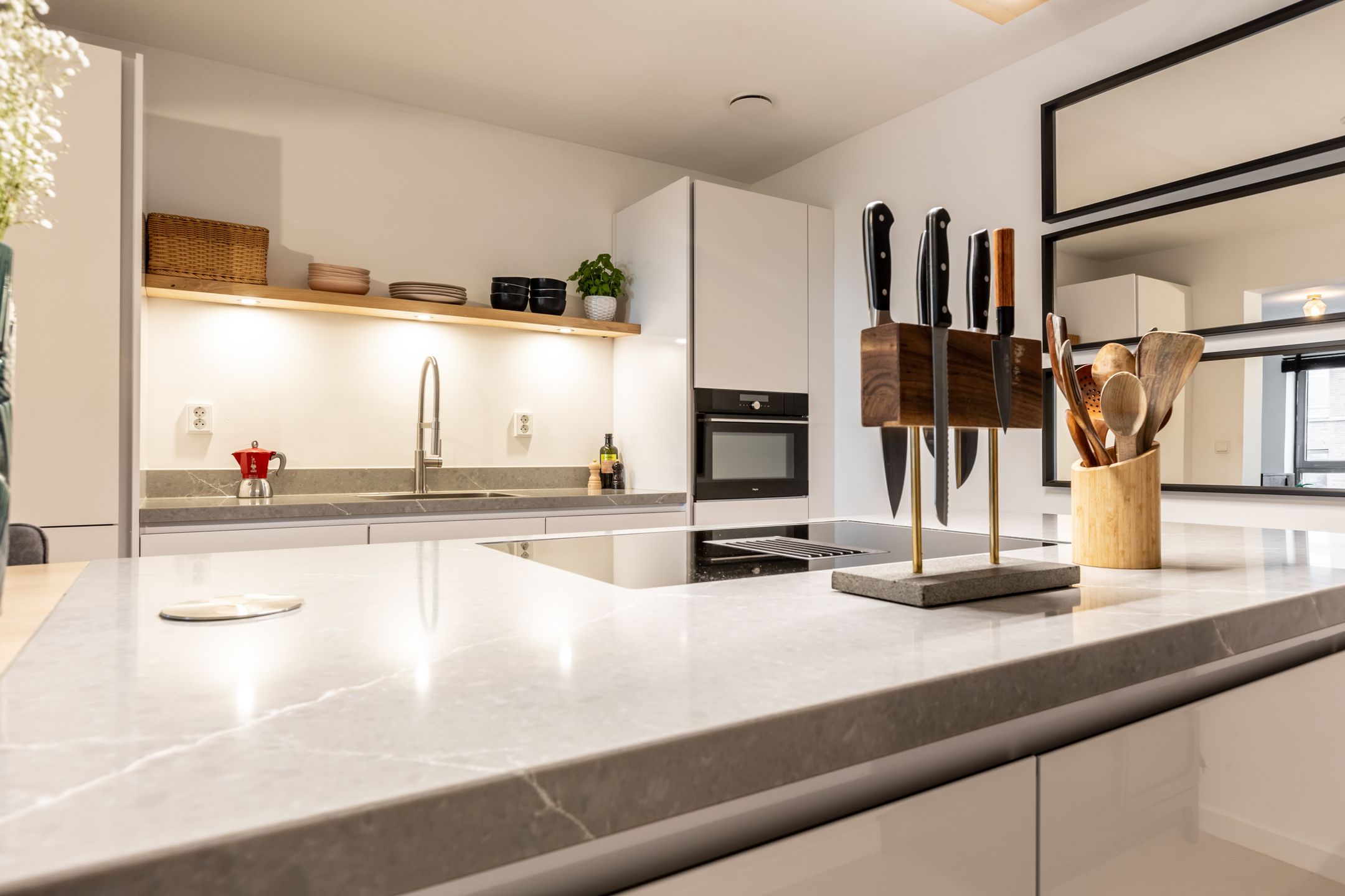 Foto 9 van Rochussenstraat 451