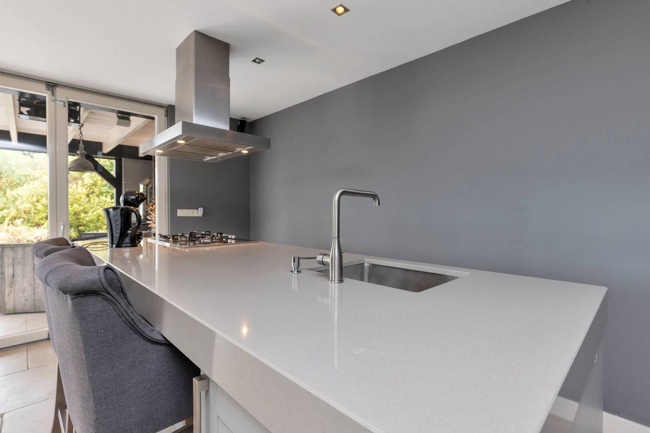 Foto 21 van Herenweg 284-R3