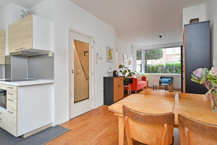 Foto 10 van Bergmannstraat 20