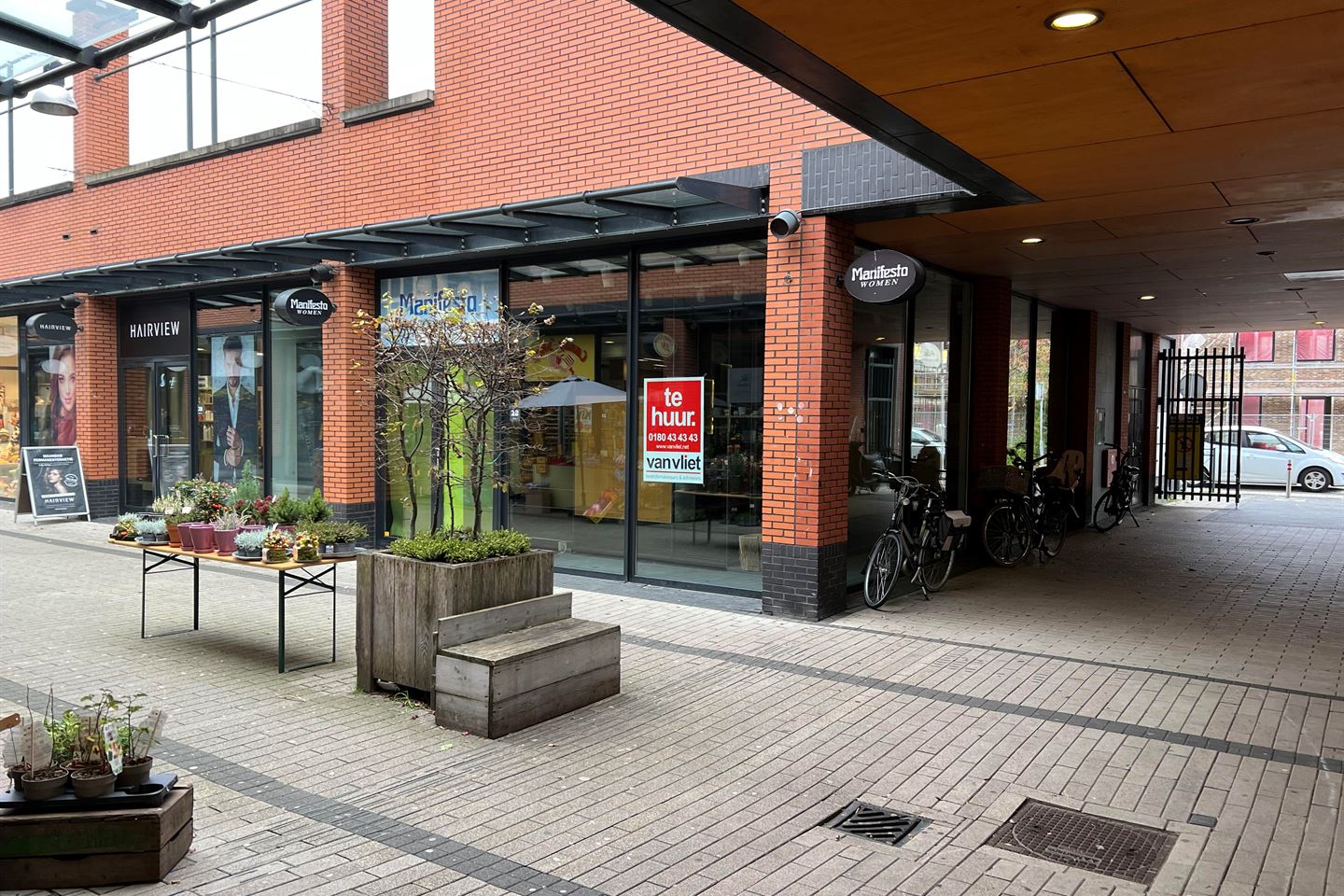 View photo 5 of Winkelcentrum De Schoof 28