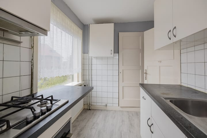 Foto 36 van Edisonstraat 11