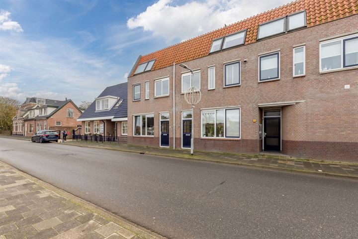 Bekijk foto 3 van Voorstraat 57-C