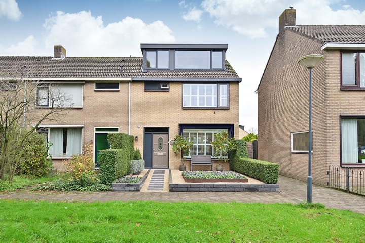 Foto 2 van Jacob van Ruysdaelstraat 14