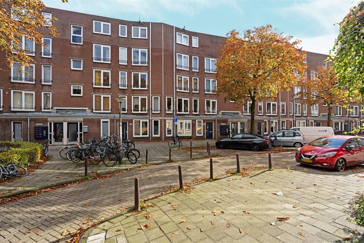 View photo 30 of Boeroestraat 39