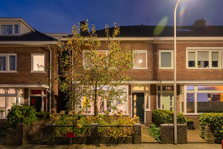 Bekijk foto 1 van Govert Flinckstraat 15