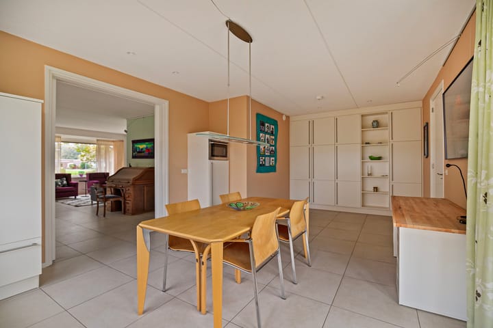 Foto 11 van Staringstraat 2