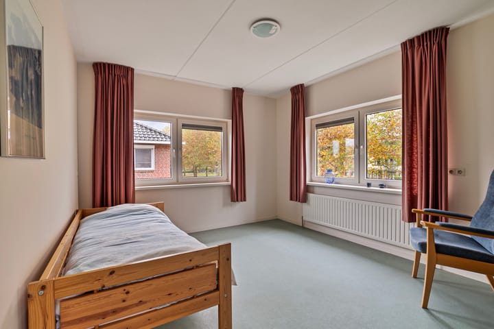 Foto 19 van Staringstraat 2