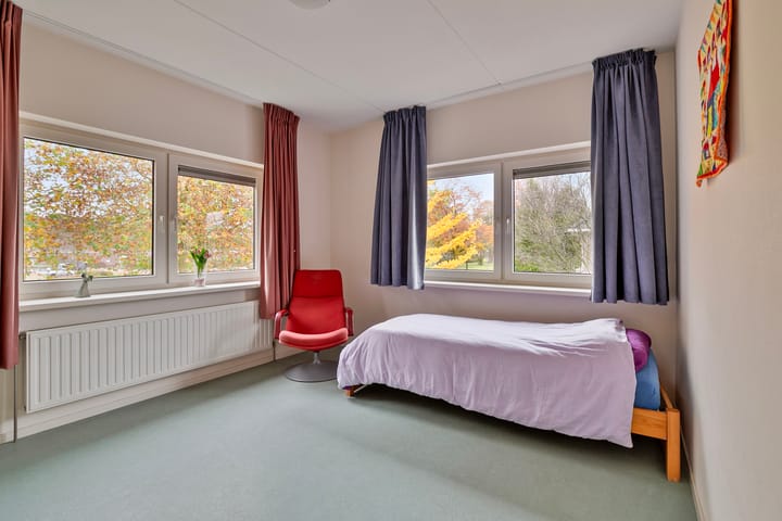 Foto 20 van Staringstraat 2