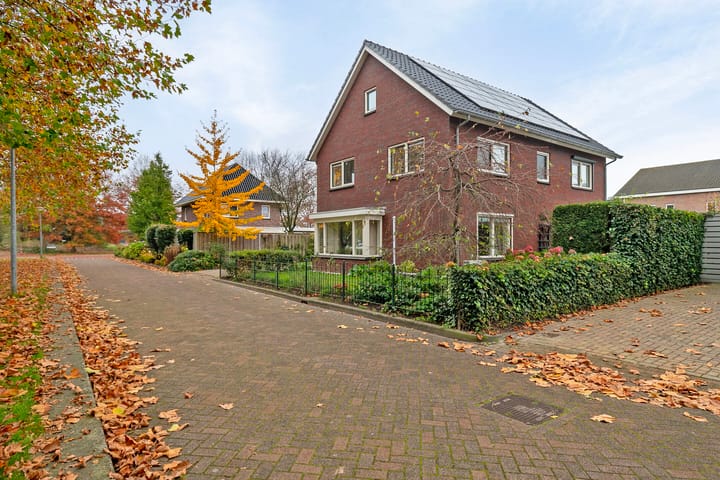 Foto 34 van Staringstraat 2