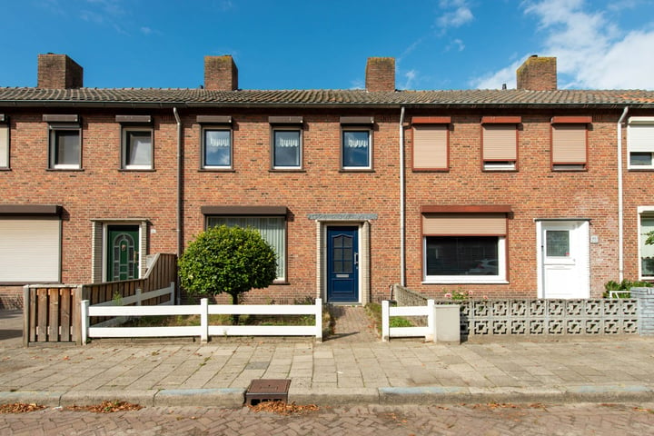 Bekijk foto van Edisonstraat 61