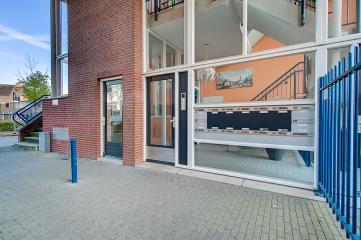 Bekijk foto 11 van Generaal Maczekstraat 96-D3