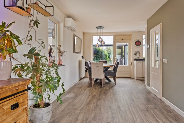 Foto 10 van 1e Dwarsweg 1