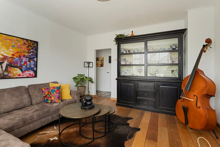 Photo 10 of Parallelweg 128-A