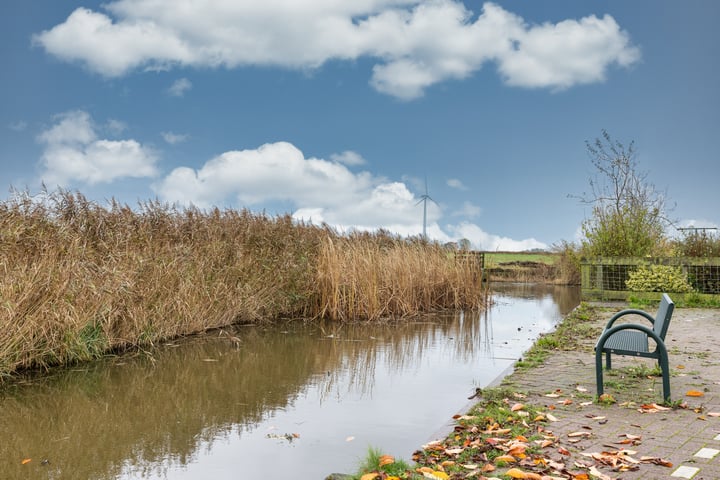 Bekijk foto 38 van Dorpsweg 25