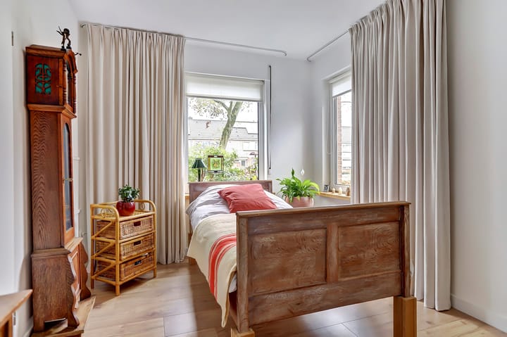 Foto 23 van Van Hogendorpplein 57