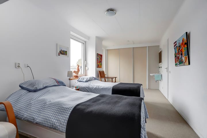 Foto 33 van Van Hogendorpplein 57