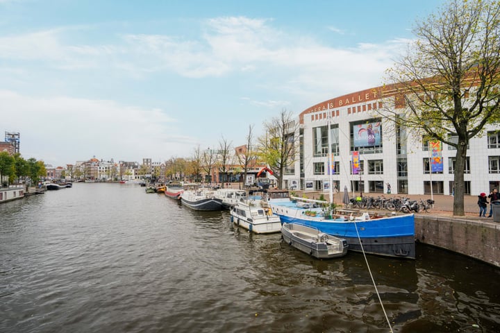 Bekijk foto 37 van Jodenbreestraat 138-B