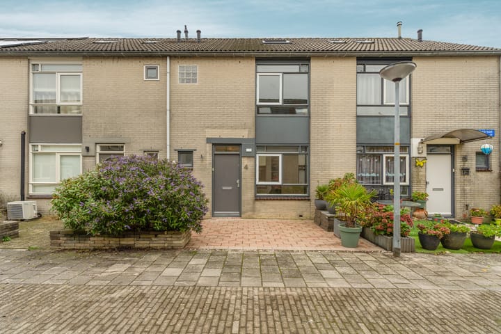 Photo 1 of Lenteklokjestraat 4