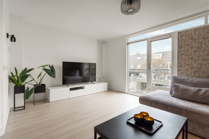 Photo 30 of Lenteklokjestraat 4