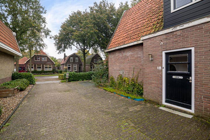 Foto 35 van Wolvegasterweg 18