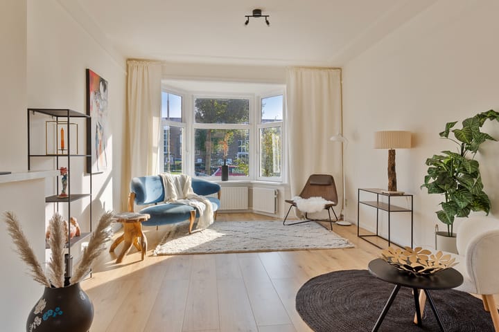 Photo 17 of Johan de Wittlaan 235