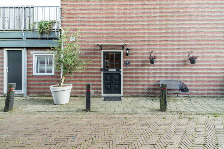 Bekijk foto 41 van Pauwenstraat 8