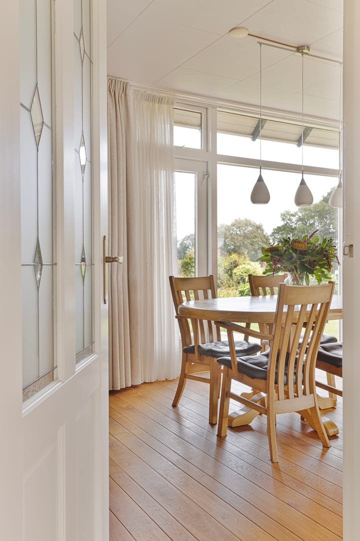 Photo 10 of 't West 44