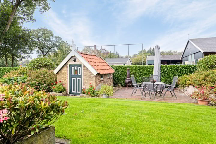 Photo 44 of 't West 44