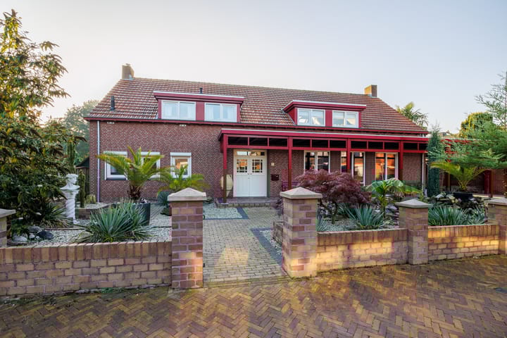 Photo 1 of Schenck van Nijdeggenstraat 2