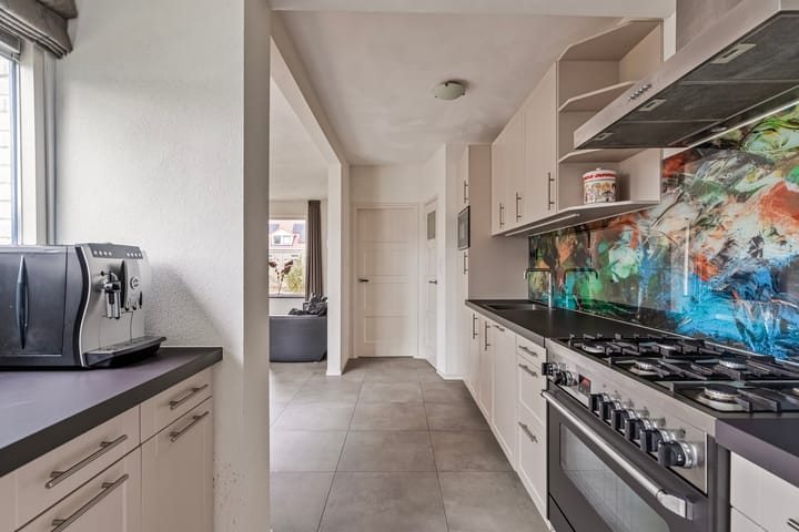 Foto 19 van Anjelierstraat 4