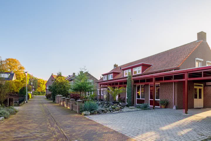 Photo 72 of Schenck van Nijdeggenstraat 2