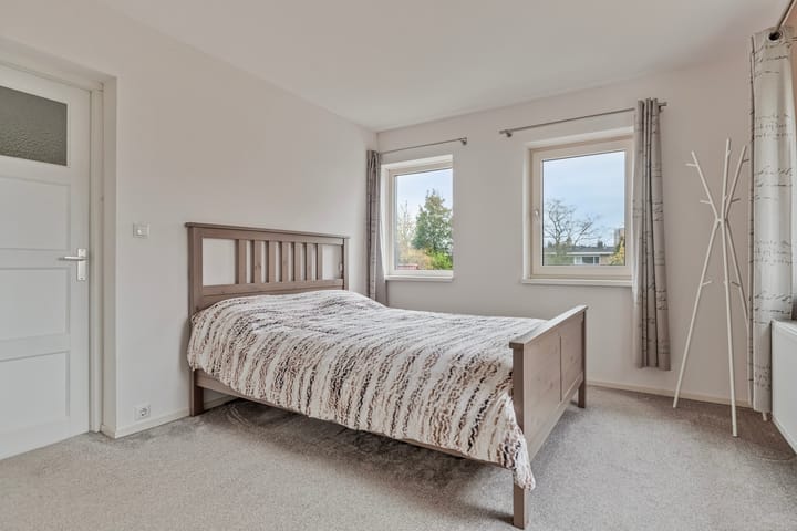 Foto 29 van Anjelierstraat 4