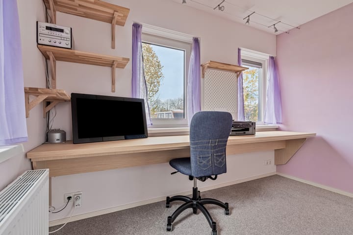 Foto 30 van Anjelierstraat 4