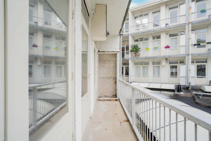 Foto 8 van Van Rensselaerstraat 9-1