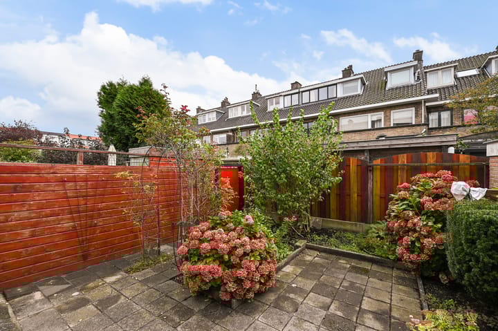 Foto 16 van Essesteijnstraat 12